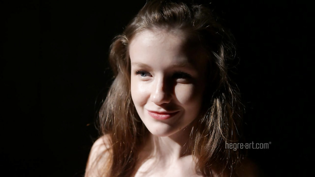 Пленённая нимфа: вибро-экстаз на грани безумия